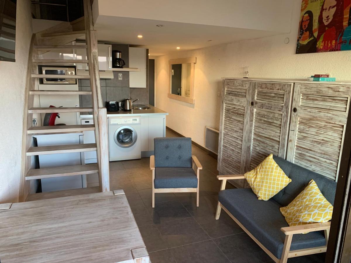 Superbe Duplex 35M2 Vue Mer Avec Piscine Борм-ле-Мімоза Екстер'єр фото