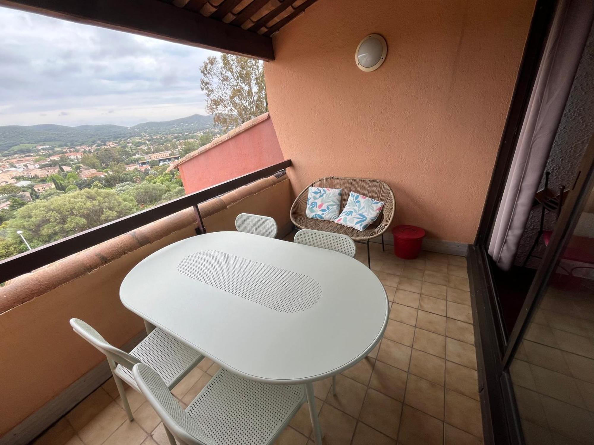 Superbe Duplex 35M2 Vue Mer Avec Piscine Борм-ле-Мімоза Екстер'єр фото